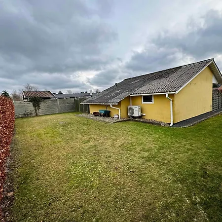 300 M From Sandy 度假居 Store Fuglede