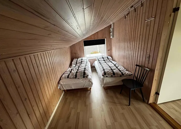 300 M From Sandy * Store Fuglede